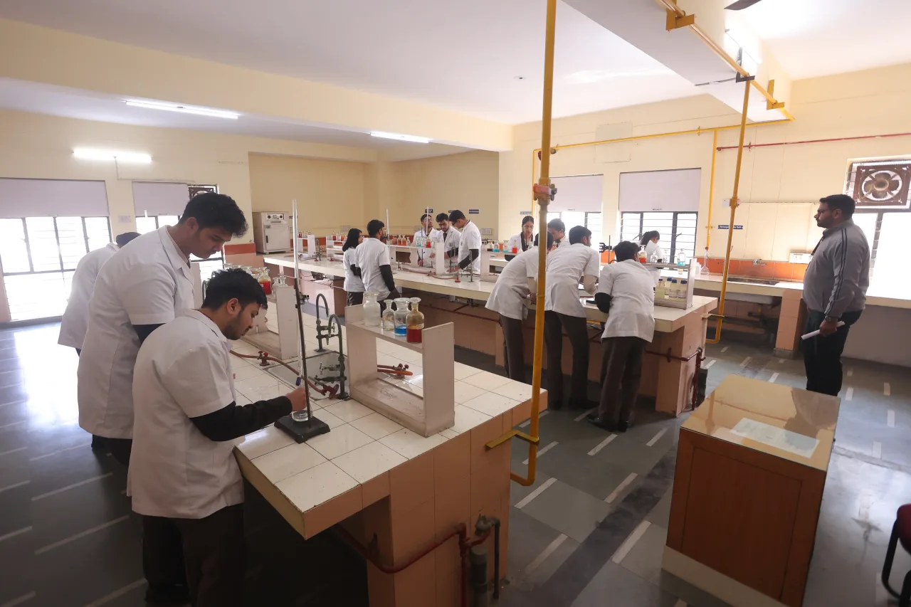 campus 4