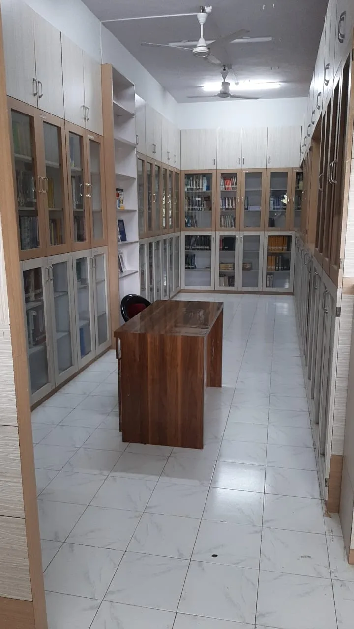 campus 8