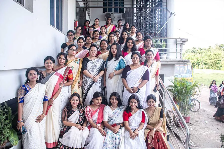 group-photos-of-teachers-students-mother-teresa-institute-of-nursing — Mother Teresa Institute of Nursing