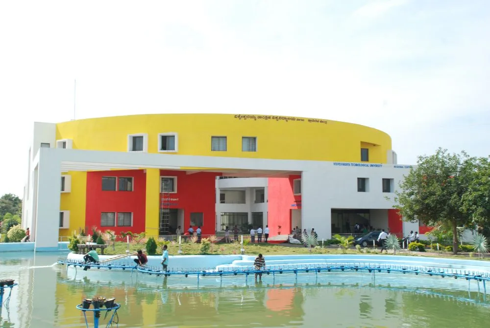 campus 7