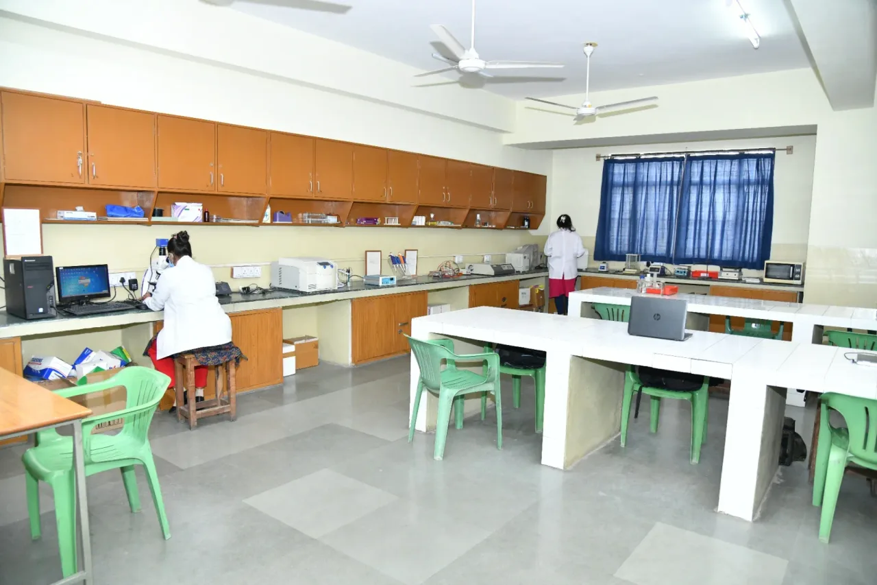 campus photo 4