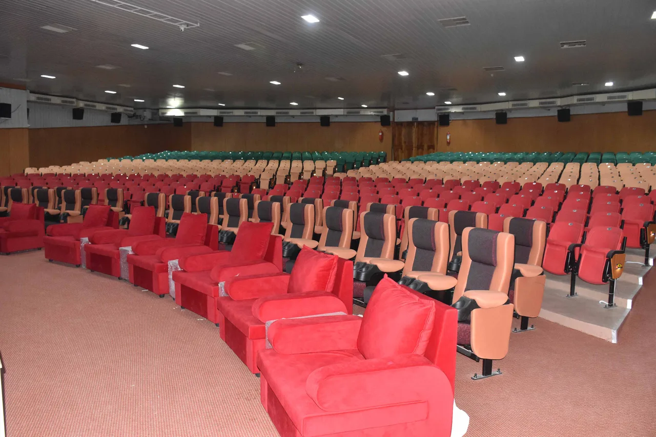 Auditorium interior view — faculty-of-engineering-and-technology-khaja-bandanawaz-university-kalaburagi-gulbarga