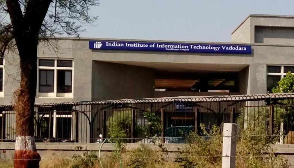 IIIT Vadodara photo