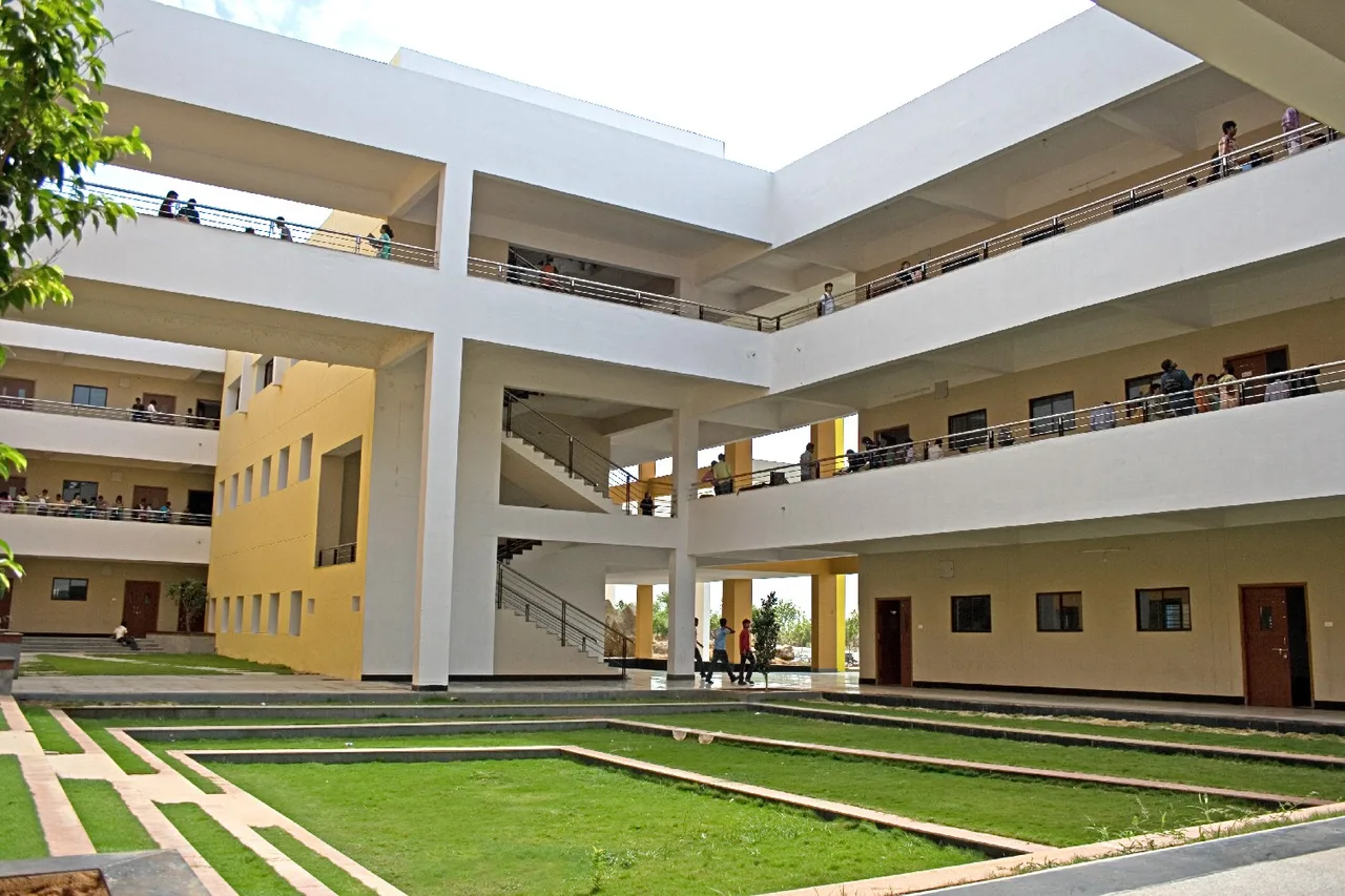 campus 2