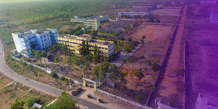 campus 4