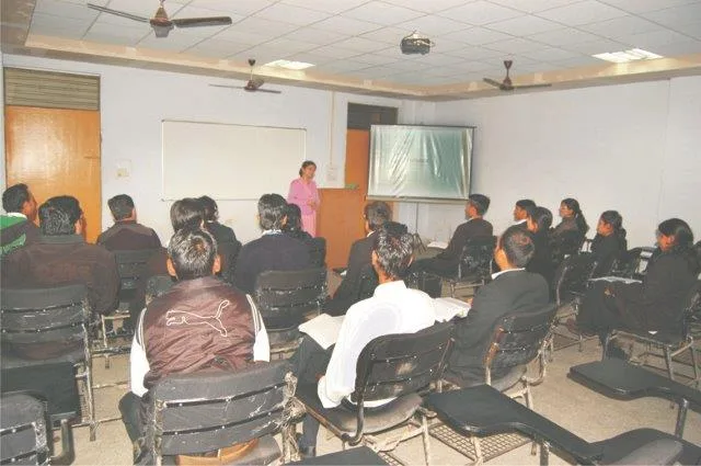 Babu Banarsi Das Institute of Technology (BBDIT), Ghaziabad classroom