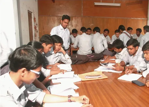 campus 8