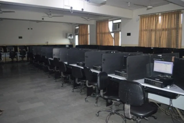 campus 3