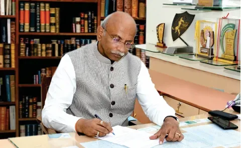 Adv. Nitin Baburao Thakare
