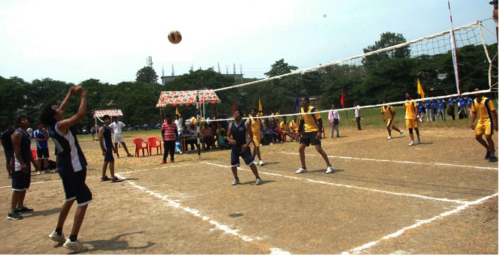 campus 8