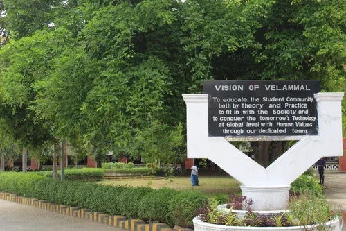 campus photo 2