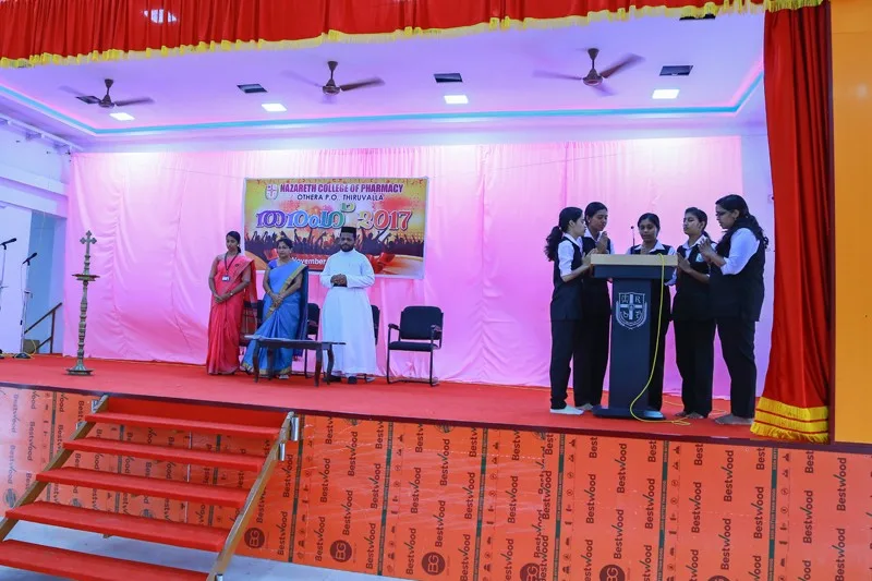 campus 8