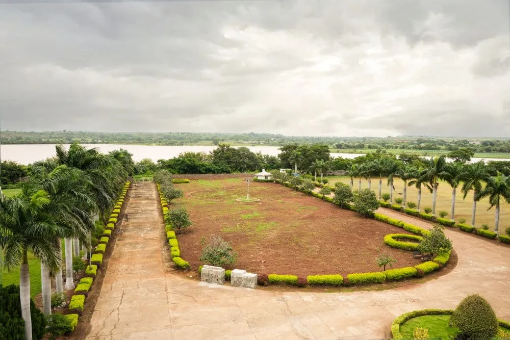 campus 4