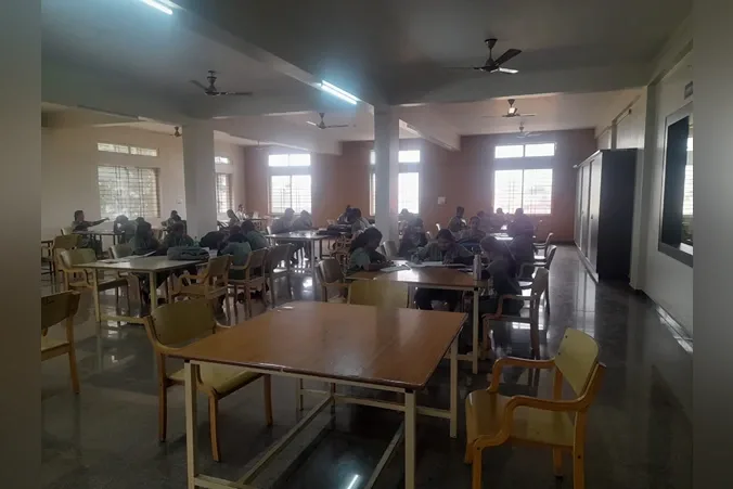 campus 6