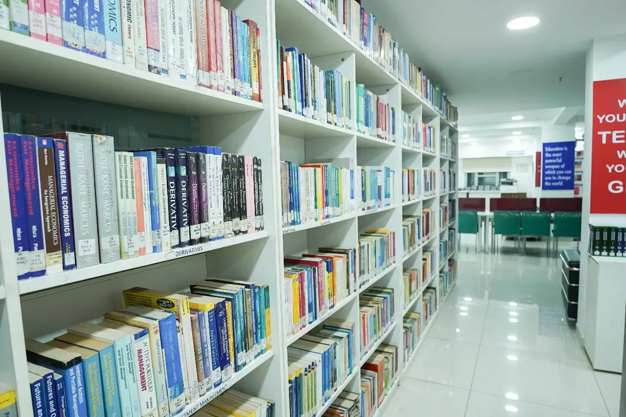 gallery (31)_31_11 — Institute of Marketing and Management