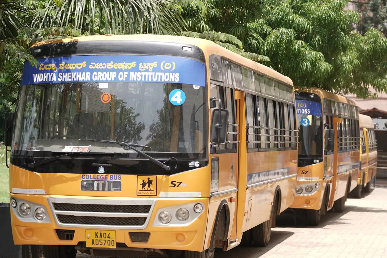 Vidhya Shekhar college transport bus — Vidhyashekhar College of Physiotherapy