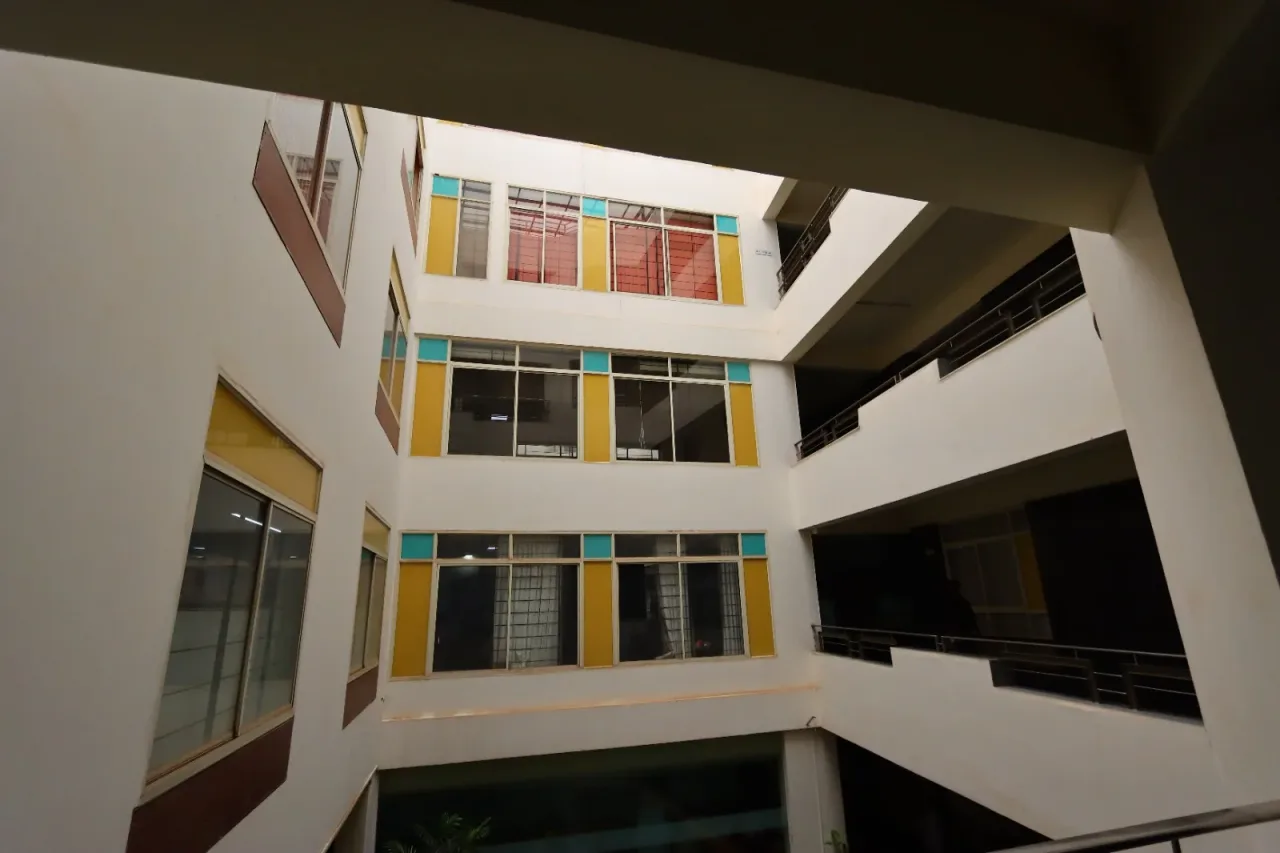 campus 2