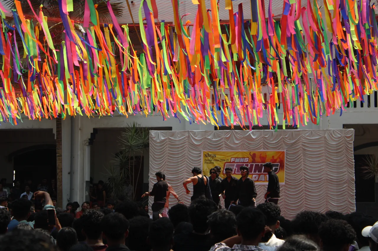 campus 8