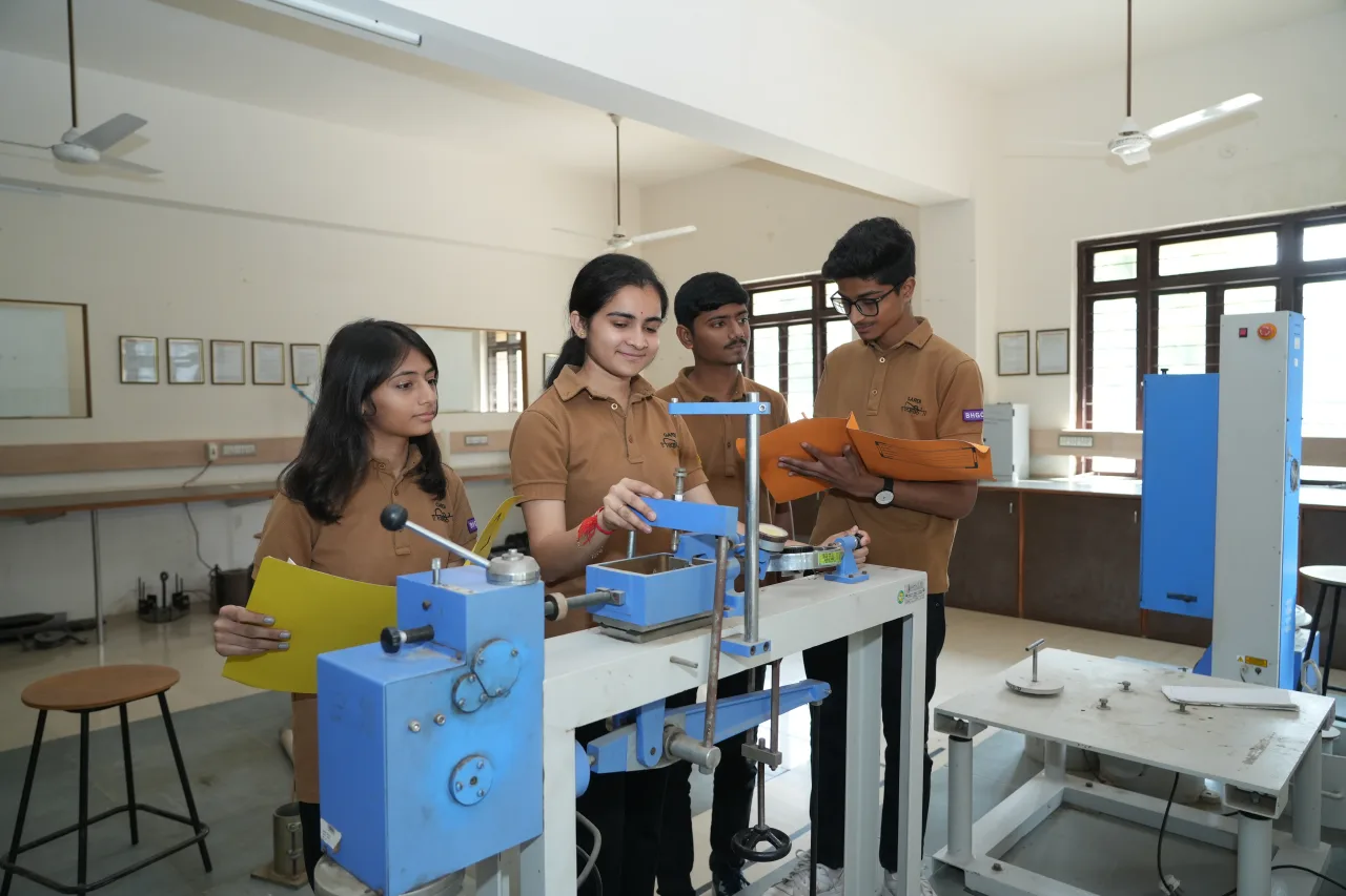 campus 4