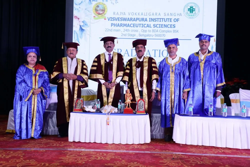 GRADUATION DAY — visveswarapura-institute-of-pharmaceutical-sciences-bengaluru