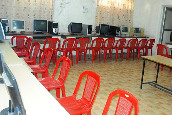 campus 4