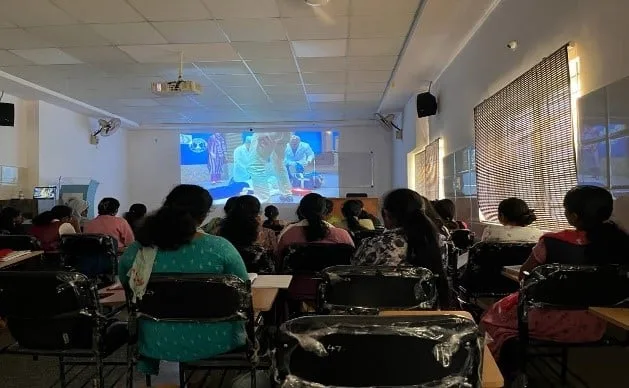 campus 8
