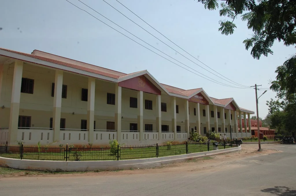 campus 4