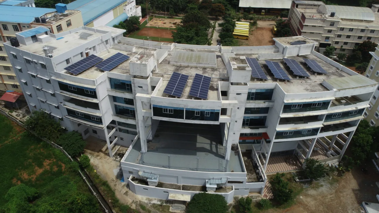 campus 4