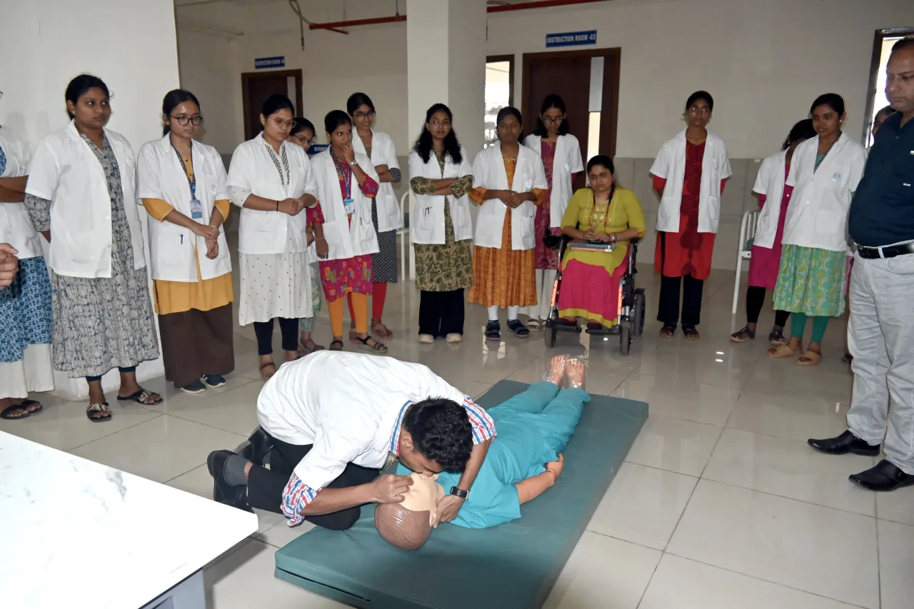Skill Lab equipment — S R Patil Medical College, Hospital and Research Centre