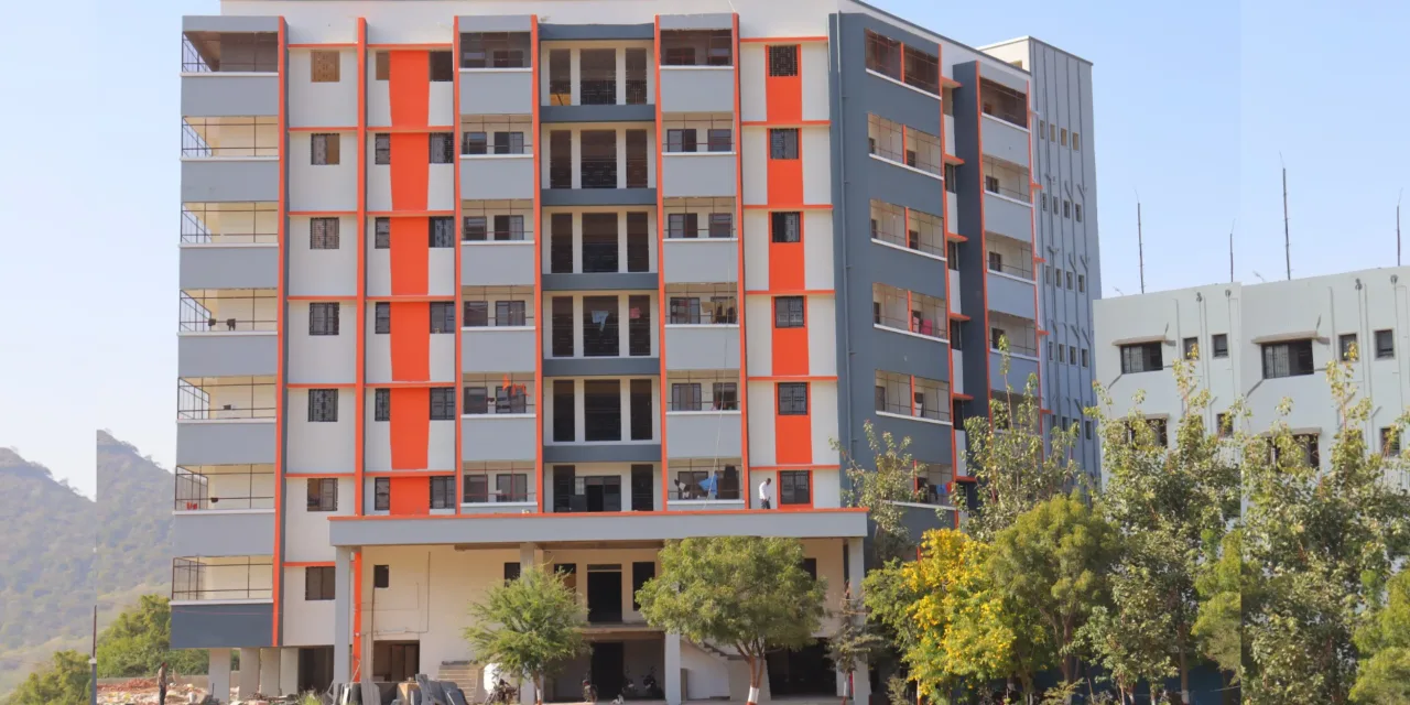 Boys Hostel — Shreeyash Institute of Pharmacy