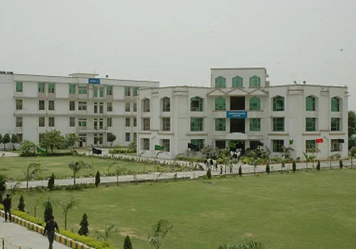 computer-lab — College of Engineering and Rural Technology