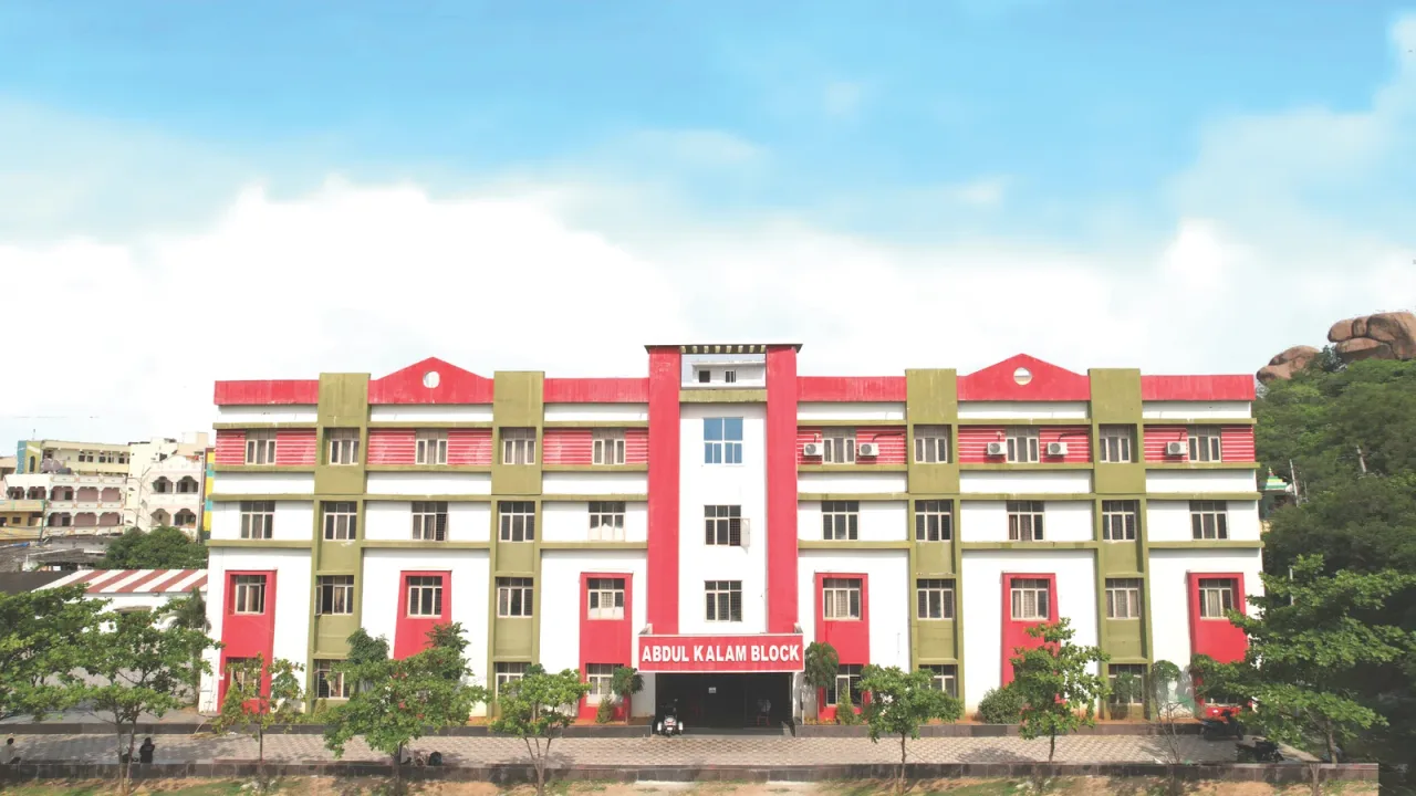 campus 5