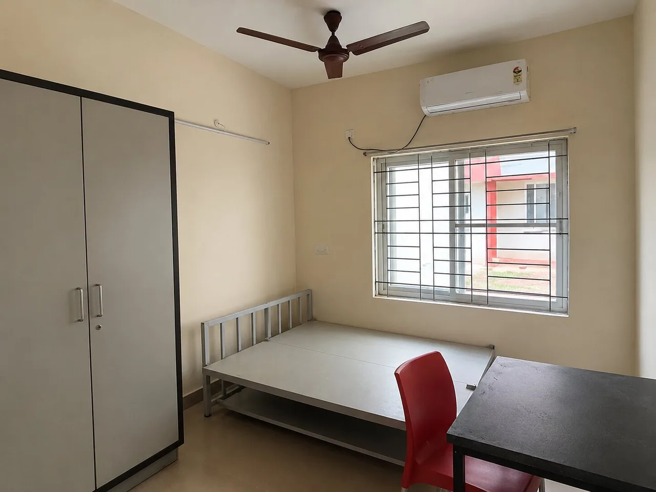 Hostel rooms — Maharaj Vijayaram Gajapathi Raj College of Engineering (Autonomous)