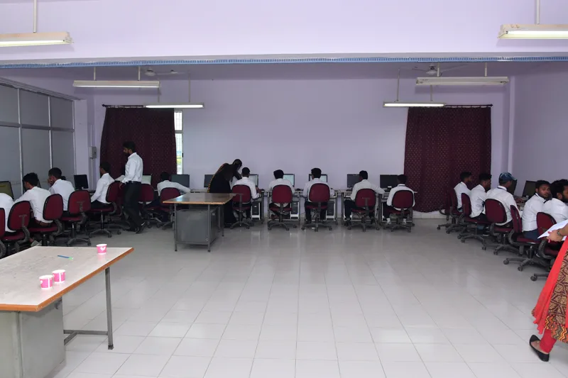 campus 4