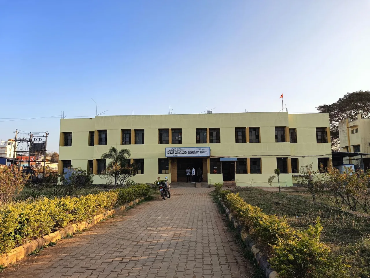 campus 4