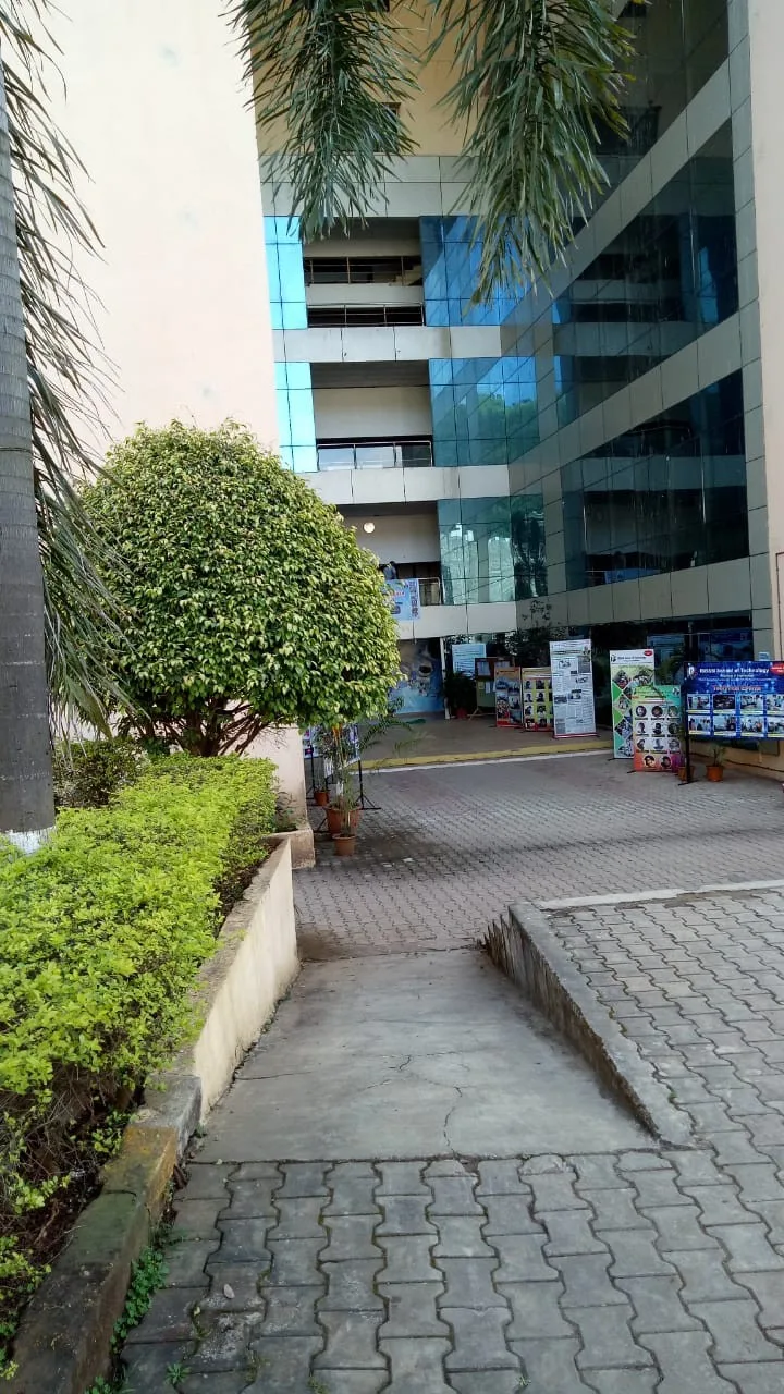 campus 7