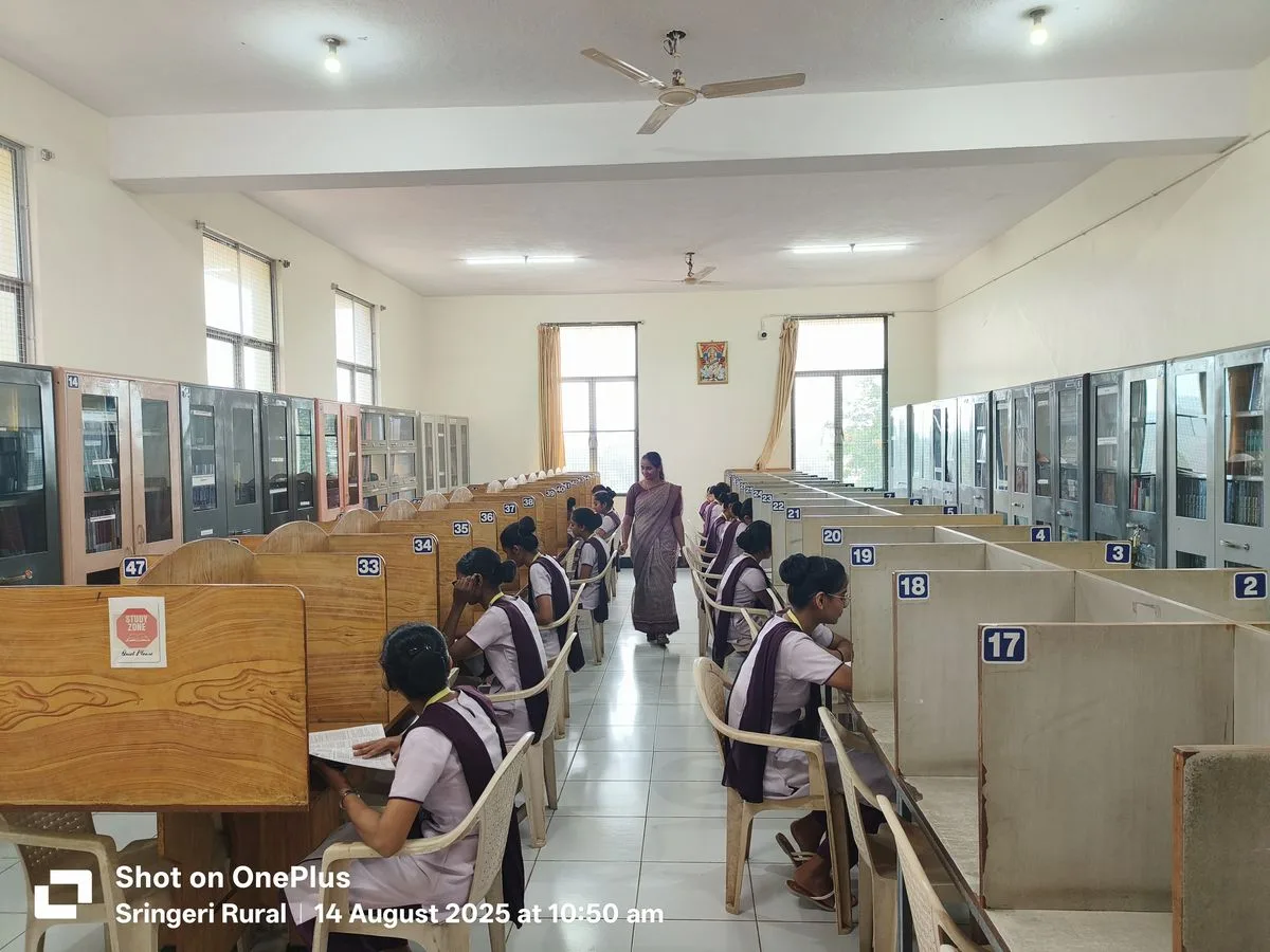 campus 4