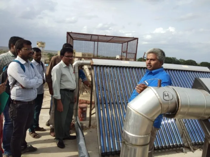 Mechanical Engineering incubation center project/lab photograph 2