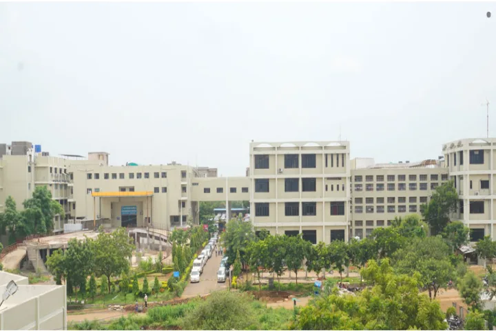 N.K.P. Salve Institute of Medical Sciences and Research Centre and Lata Mangeshkar Hospital, Nagpur campus