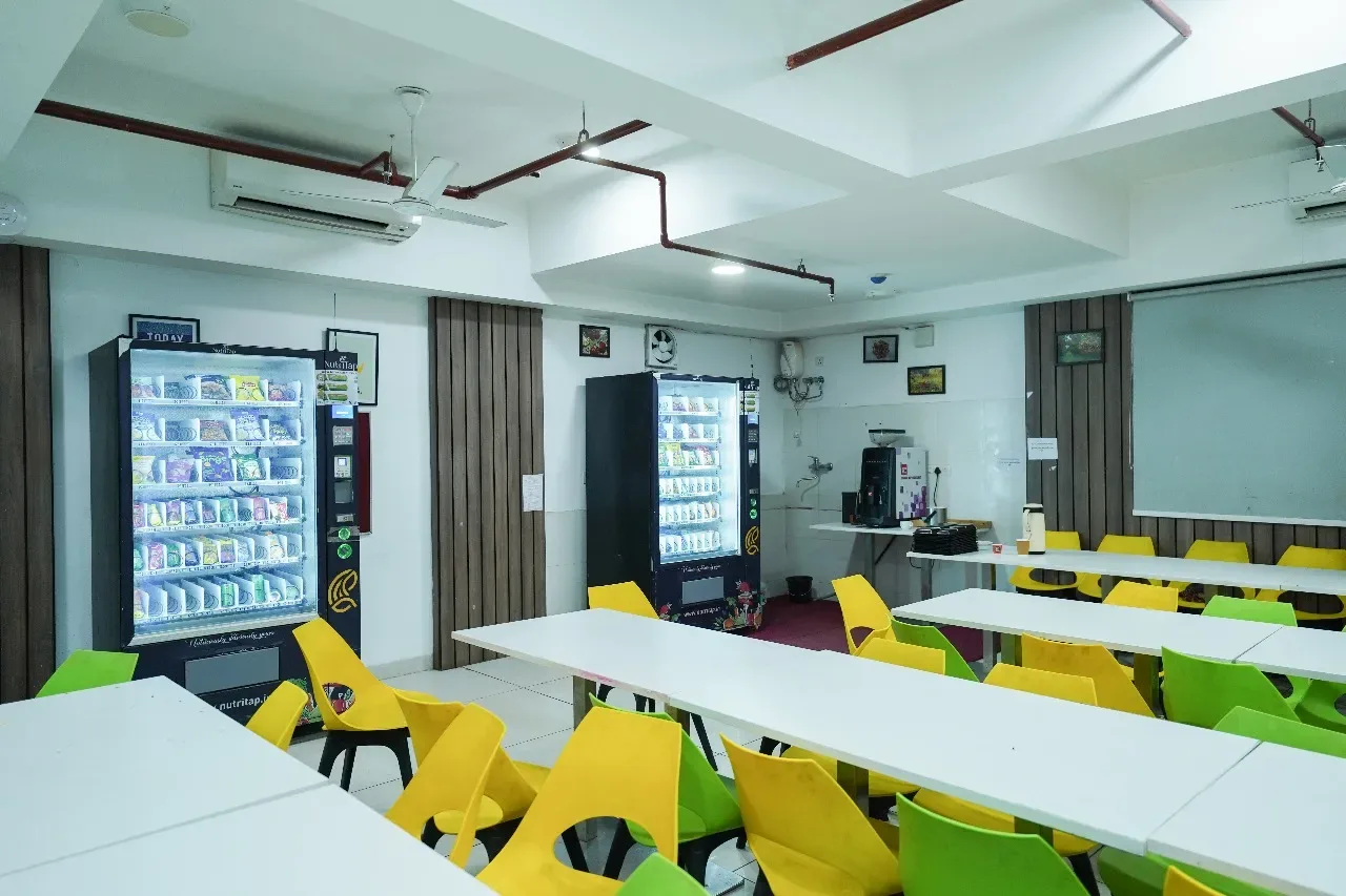 campus 6
