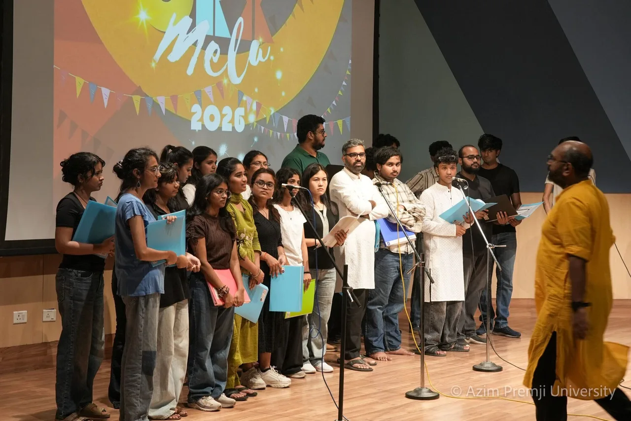 7 S303333 — Azim Premji University