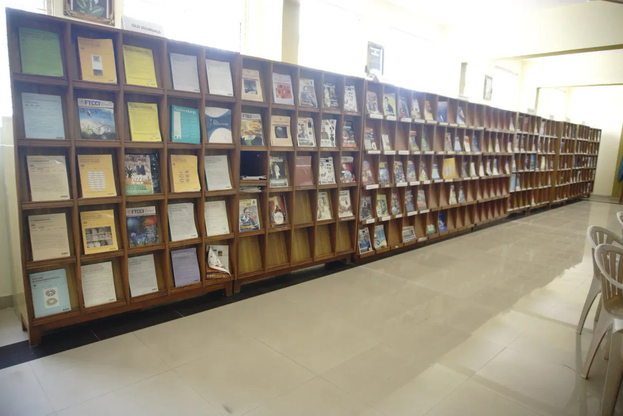 campus 8