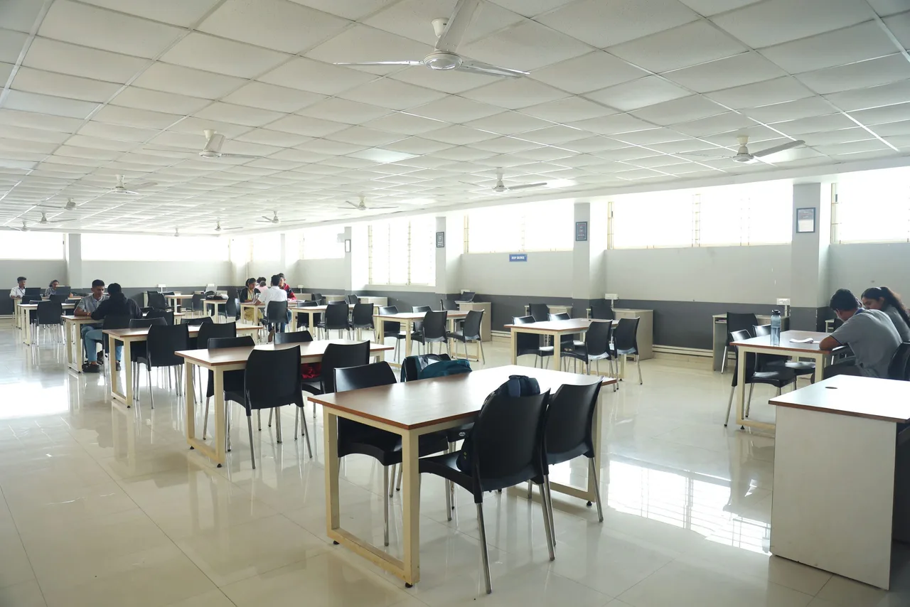 campus 4