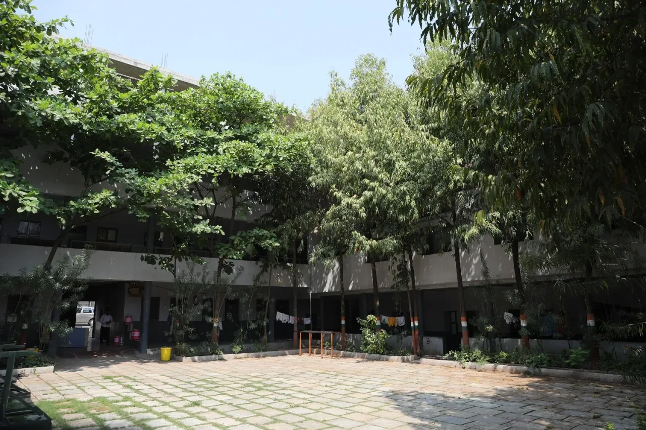 campus 2