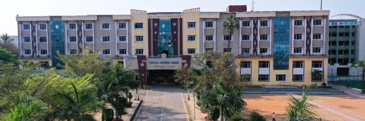 campus 4