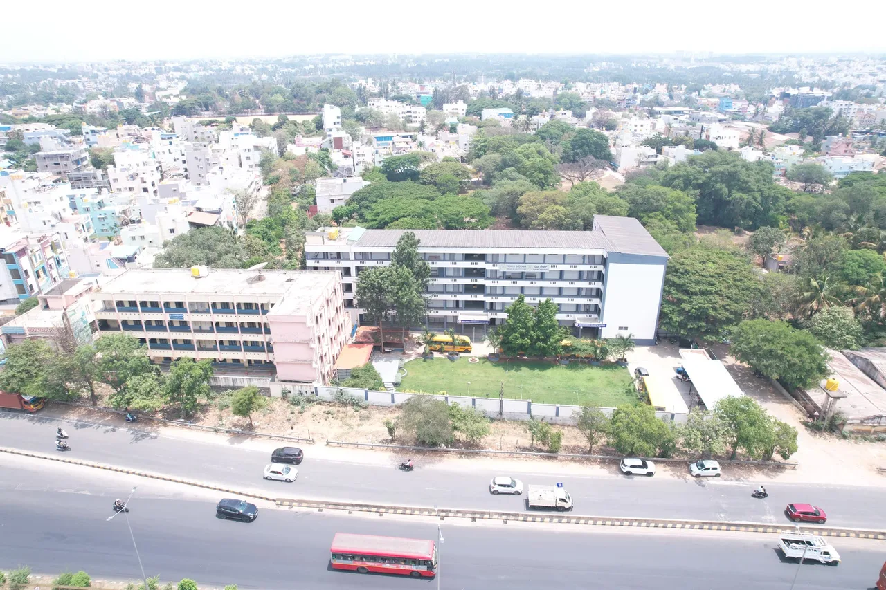Students at Vidhya Shekhar campus — Vidhyashekhar College of Physiotherapy