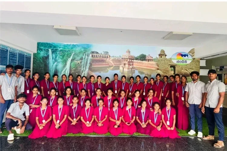 Official group photo of nursing students and staff — Bapuji School of Nursing (Bapuji School and College of Nursing)