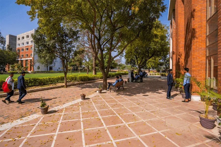 campus 5