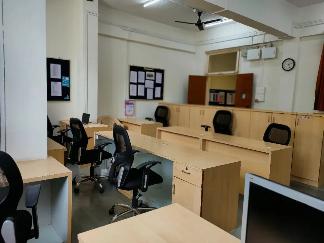 campus 8