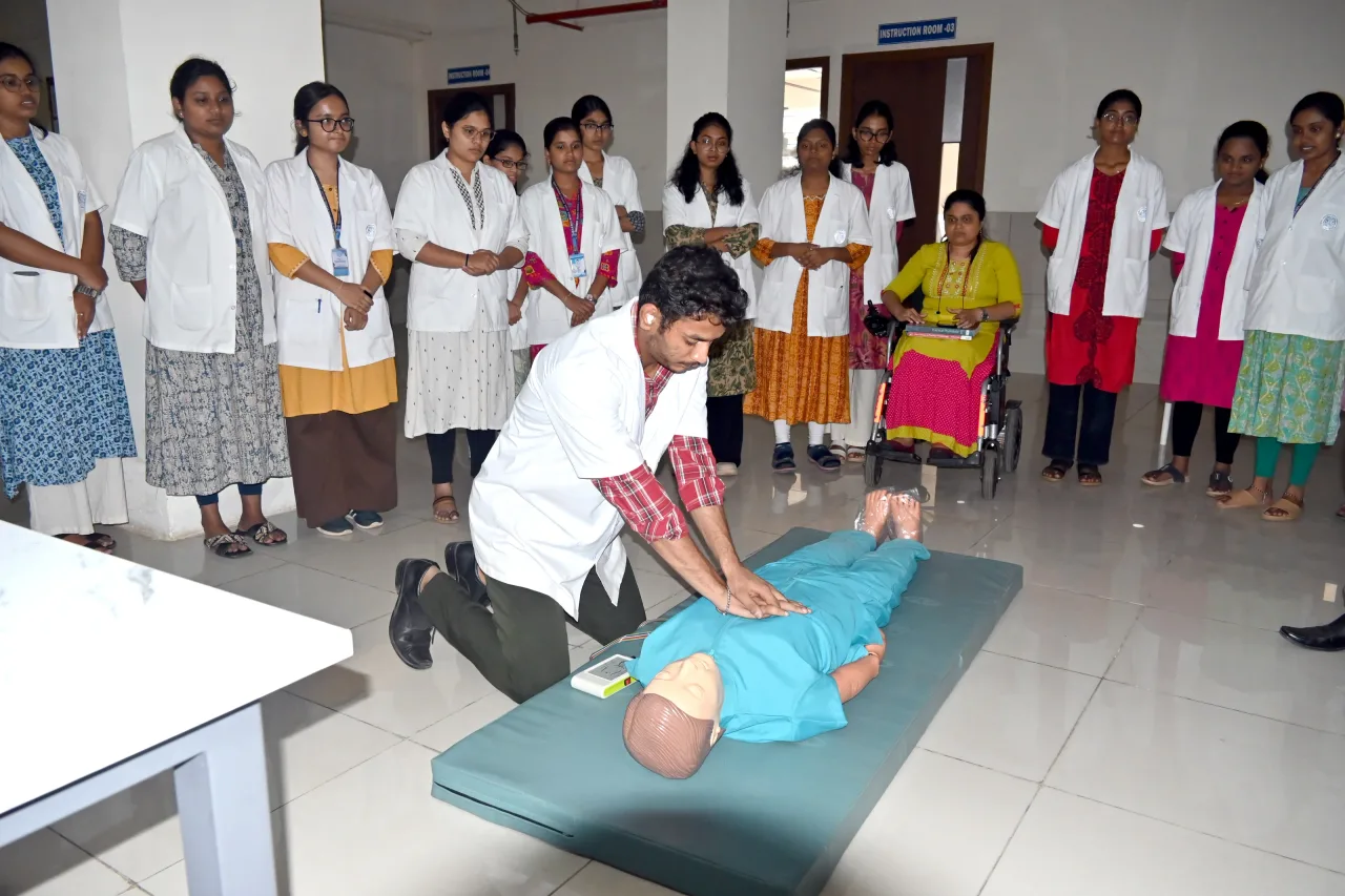 Skill Lab — S R Patil Medical College, Hospital and Research Centre